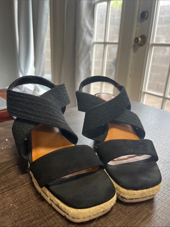 Kelly & Katie Shoes - Kelly & Katie Black Crisscross Wedge Sandals